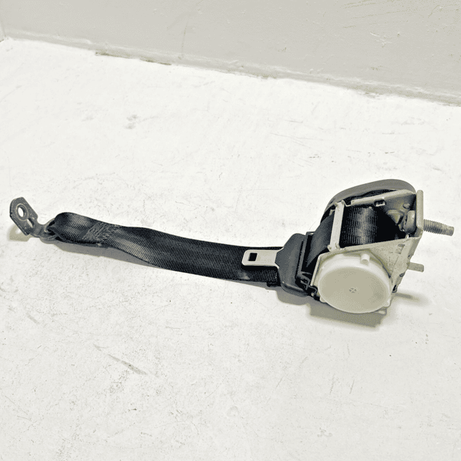 FORD FOCUS 2012-2018 REAR LEFT OR RIGHT SIDE SEAT BELT SEATBELT BLACK OEM