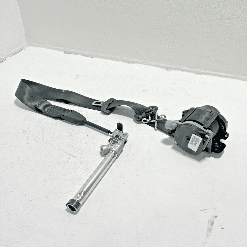 2013-2018 FORD FOCUS FRONT RIGHT PASSENGER SIDE SEAT BELT SEATBELT RETRACTOR OEM