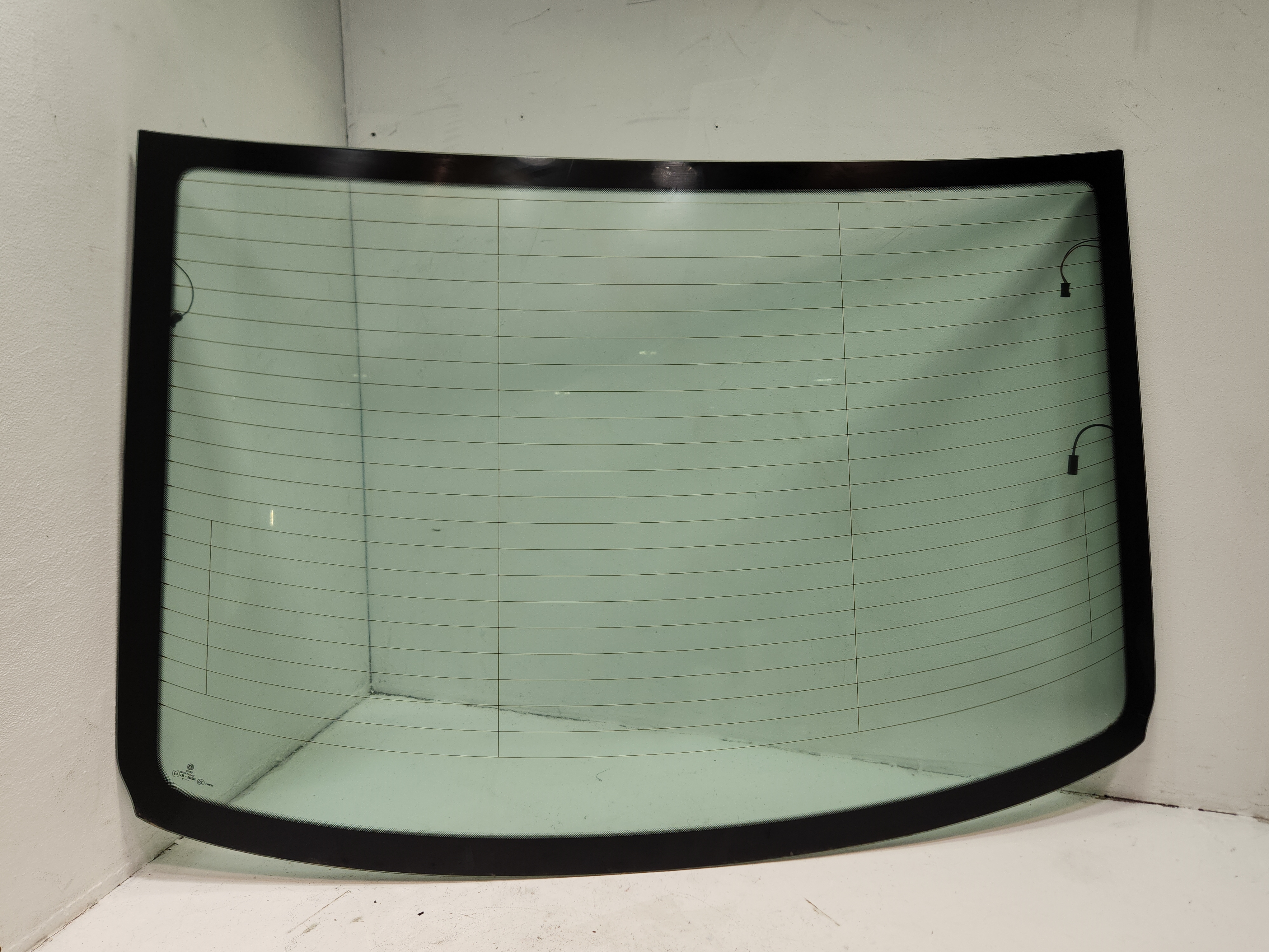 VOLKSWAGEN JETTA VW REAR WINDSHIELD WINDSCREEN BACK WINDOW GLASS 2019-2021 OEM