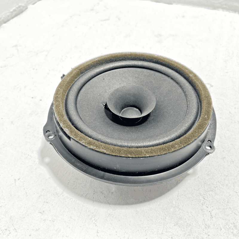 FORD FOCUS 2015-2018 REAR LEFT OR RIGHT SIDE DOOR AUDIO SPEAKER OEM