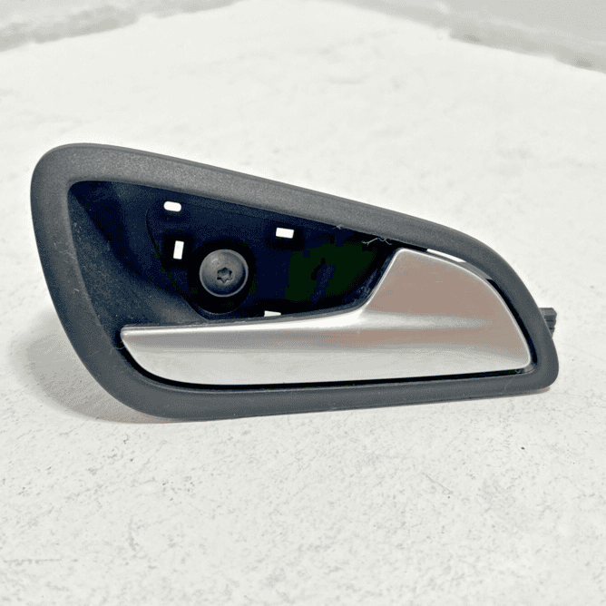 2012-2018 FORD FOCUS ENTERIOR FRONT OR REAR PASSENGER SIDE DOOR HANDLE INNER OEM