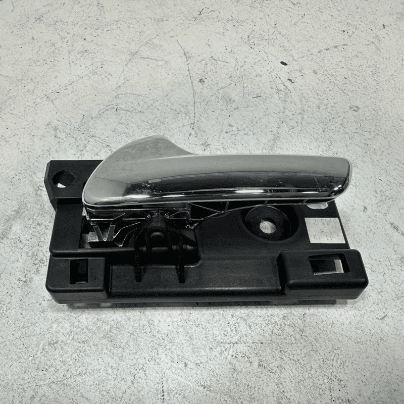 2011-2021 JEEP GRAND CHEROKEE FRONT OR REAR DRIVER SIDE INTERIOR DOOR HANDLE OEM