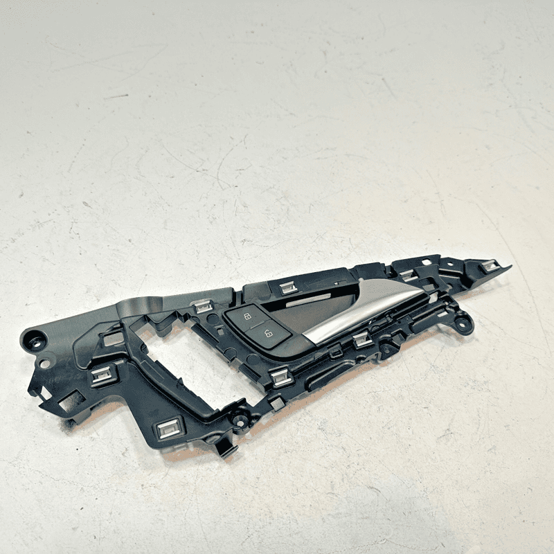 2012-2018 AUDI A6 FRONT PASSENGER SIDE INTERIOR DOOR PANEL HANDLE W/ BASE OEM