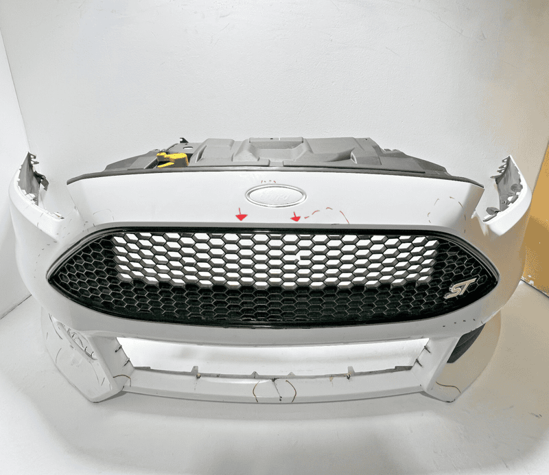 2015-2017 Ford Focus ST Front Bumper Cover White