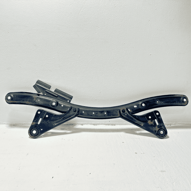 2012-2018 FORD FOCUS FRONT ENGINE CROSSMEMBER ASSEMBLY W/ BRACKET OEM