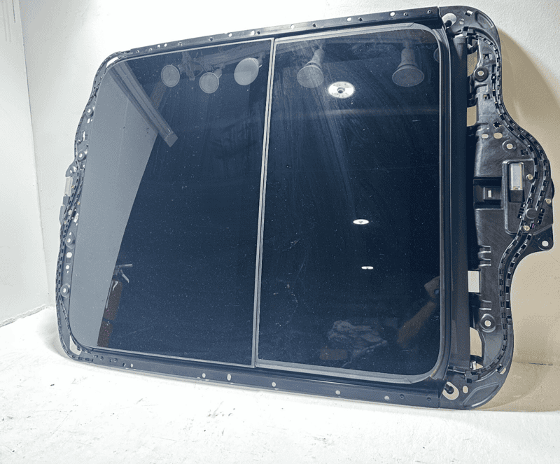 2015-2018 AUDI Q3 PANORAMIC SUNROOF SUN ROOF WINDOW GLASS & MOTORS & SHADE OEM