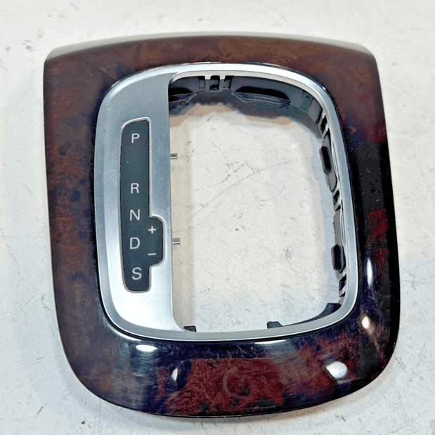 2015-18 AUDI Q3 CENTER CONSOLE  BEZEL TRIM GEAR SHIFTER SELECTOR TRIM PLATE OEM