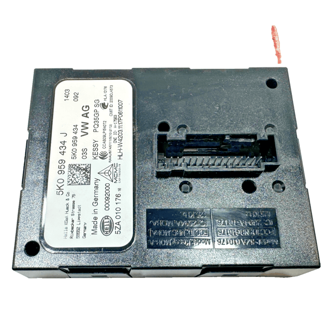 2015-2018 AUDI Q3 ANTI THEFT KEYLESS ENTRY COMPUTER CONTROL MODULE OEM