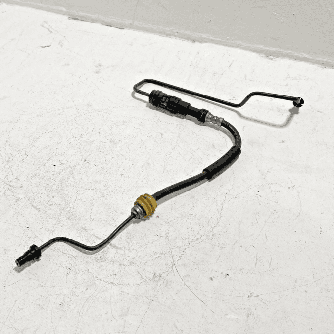 2015-2018 FORD FOCUS 2.0L ENGINE PIPE HOSE TUBE LINE OEM