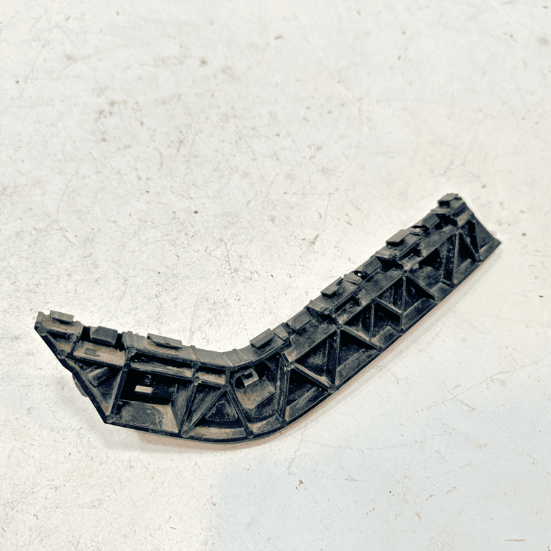 HONDA CIVIC FRONT RIGHT PASSENGER SIDE BUMPER SPACER BRACKET 2016-2021 OEM