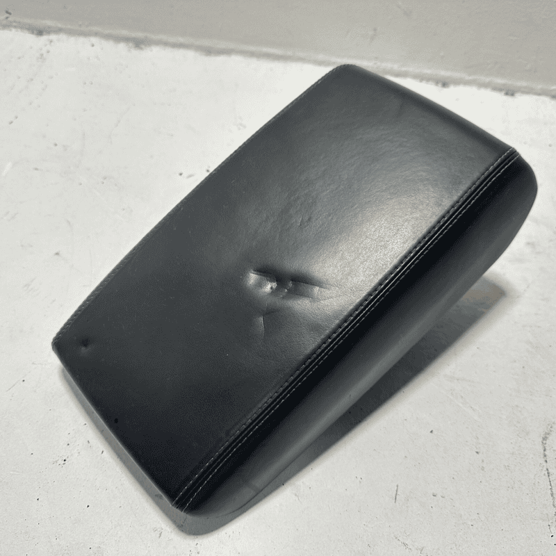 AUDI A6 S6 FRONT CENTER CONSOLE STORAGE LID ARMREST LEATHER BLACK 2016-2018 OEM