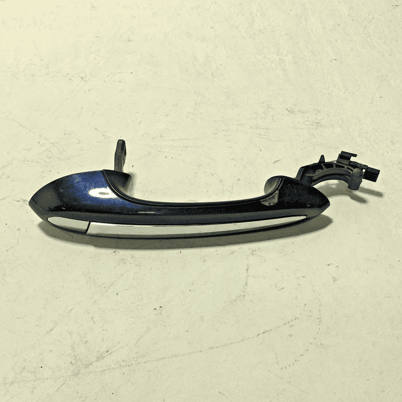 2018-2023  BMW 530E G30 FRONT LEFT DRIVER SIDE EXTERIOR DOOR HANDLE *A89* OEM