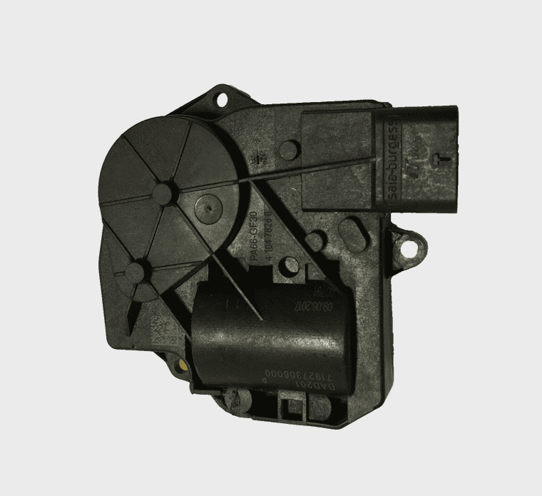 2018-2020 BMW 530e xDrive Engine Coolant Thermostat OEM
