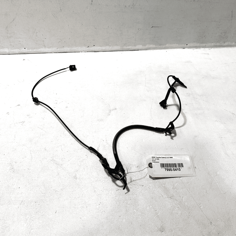 TOYOTA CAMRY L LE XLE 2018-2020 RADIATOR DRIVER SIDE AIR GUIDE BAFFLE COVER OEM