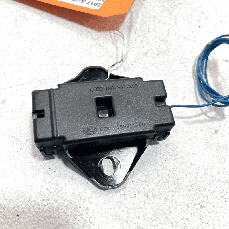 Door Antenna Sensor Module AUDI Q7 2017-2018 OEM