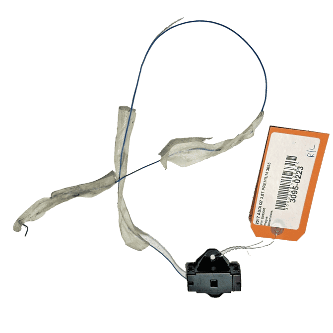 2017 AUDI Q7 REAR LEFT DRIVER DOOR Antenna Sensor Module OEM