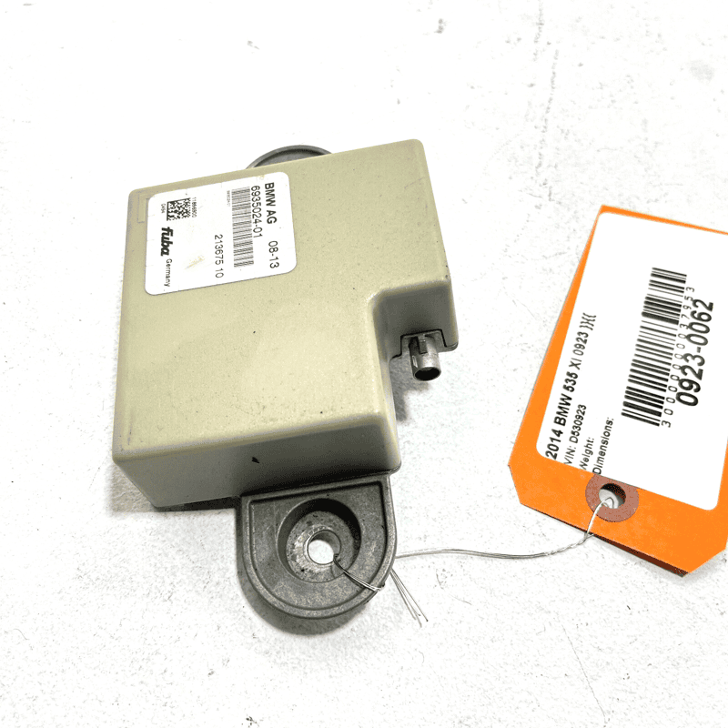 2011-2016 BMW 535I F10 ANTENNA AMPLIFIER CONTROL MODULE OEM
