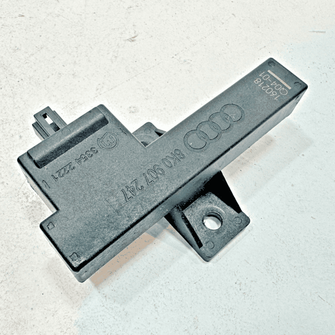 AUDI A6 S6 REAR KEYLESS KEY LESS ENTRY ANTENNA MODULE UNIT 2012-2018 OEM