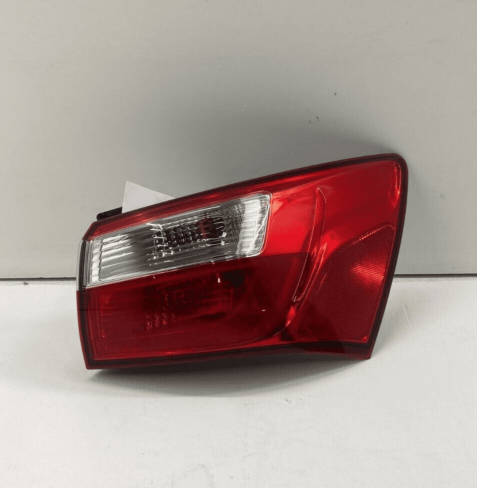 GENUINE 12-17 Kia Rio RH Right Side Outer Tail Light Assembly OEM
