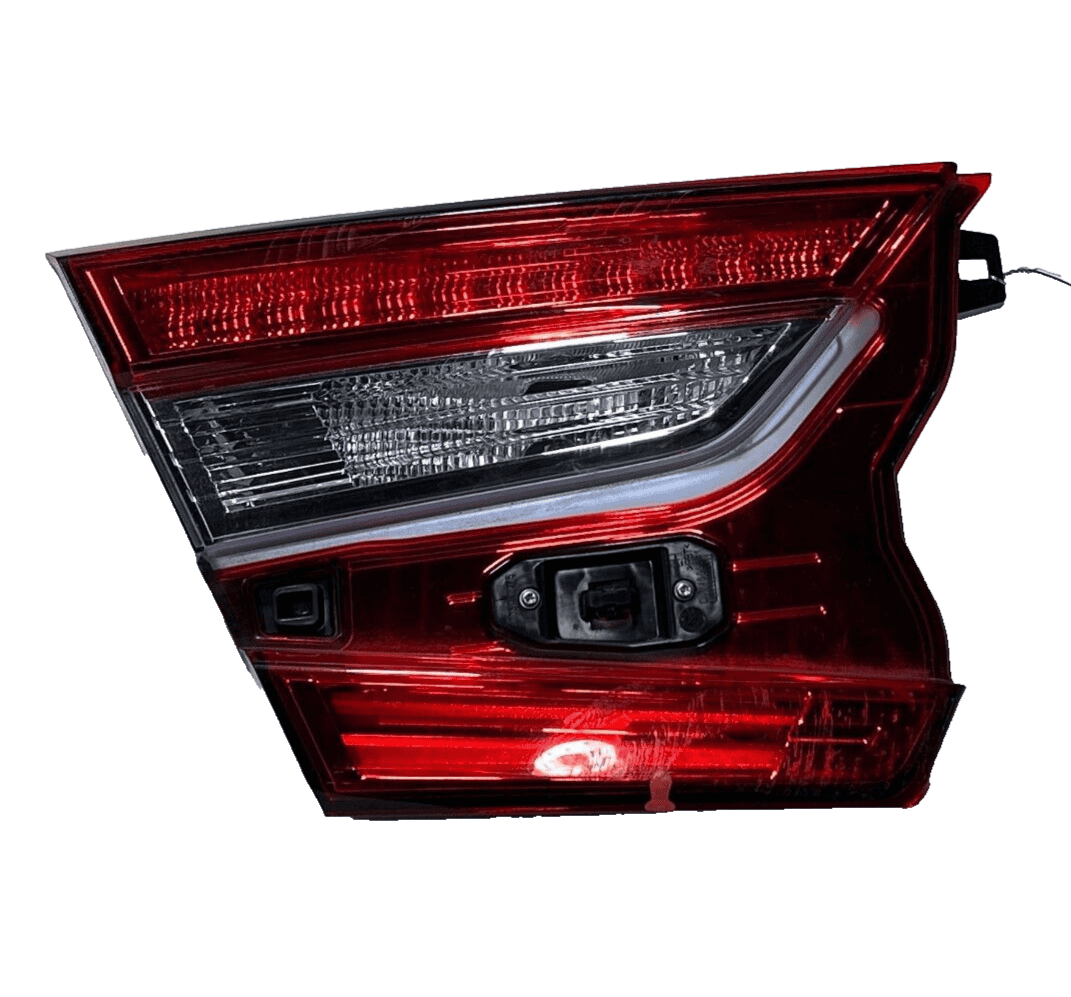2018 - 2020 HONDA ACCORD HYBRID REAR LEFT DRIVER SIDE INNER TAILLIGHT LAMP OEM