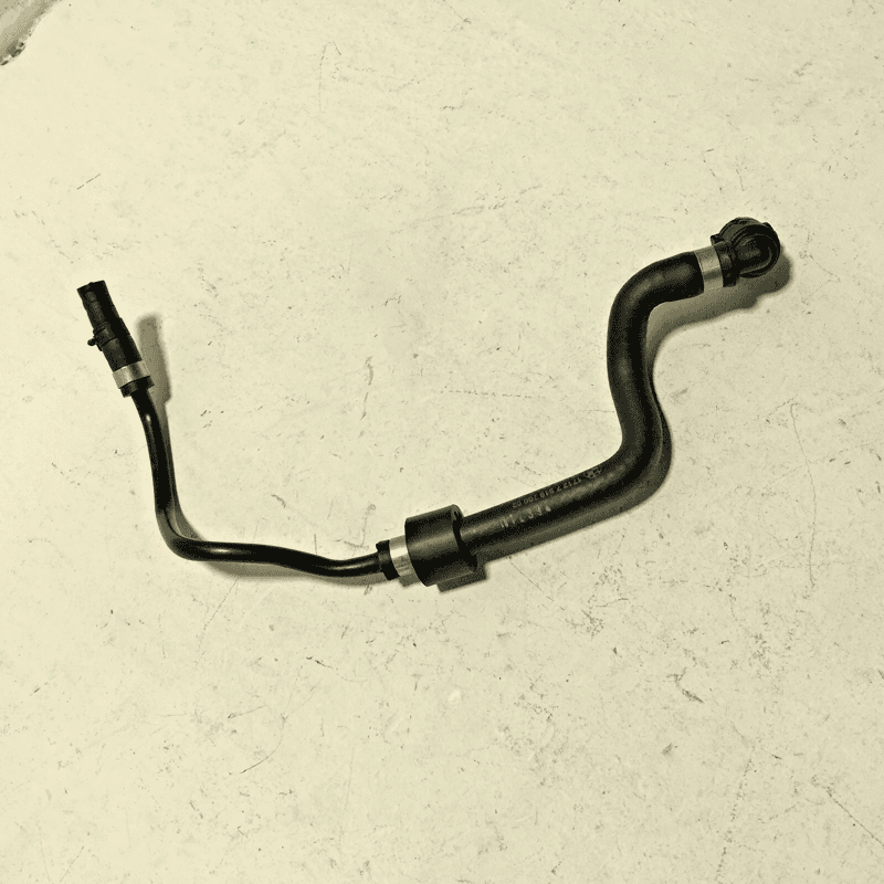 2014-16 BMW 5 6 SERIES 550i 4.4L ENGINE LEFT COOLANT OVERFLOW HOSE TUBE PIPE OEM