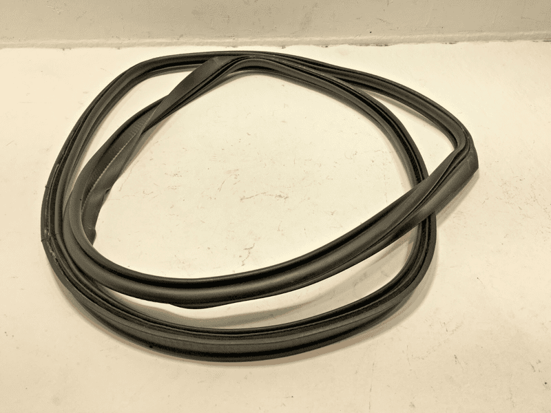 AUDI S6 A56 LIFTGATE REAR LID TRUNK RUBBER WEATHERSTRIP SEAL 2012-2018 OEM