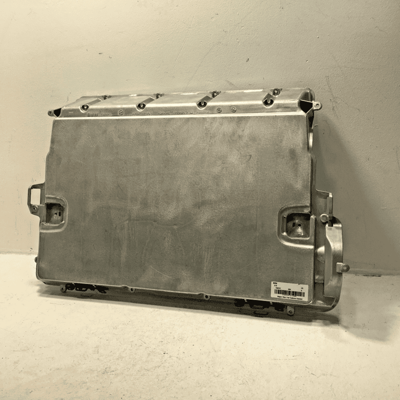 20197-2023 BMW 530XE E BOTTOM LOWER HYBRID BATTERY COVER SHIELD OEM