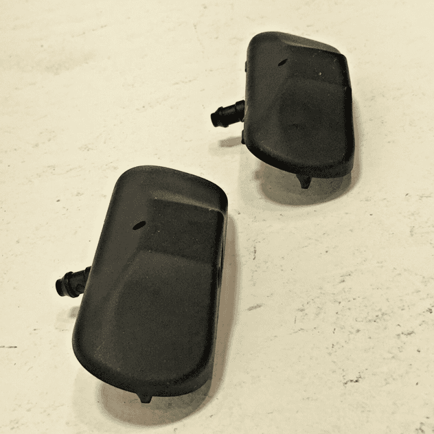 2018-25 Volkswagen Atlas SE Front Left + Right Windshield Washer Nozzle SET OEM