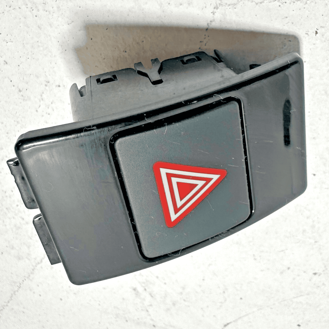 2013-2018 AUDI A6 S6 DASH DASHBOARD HAZARD WARNING LIGHT BUTTON OEM