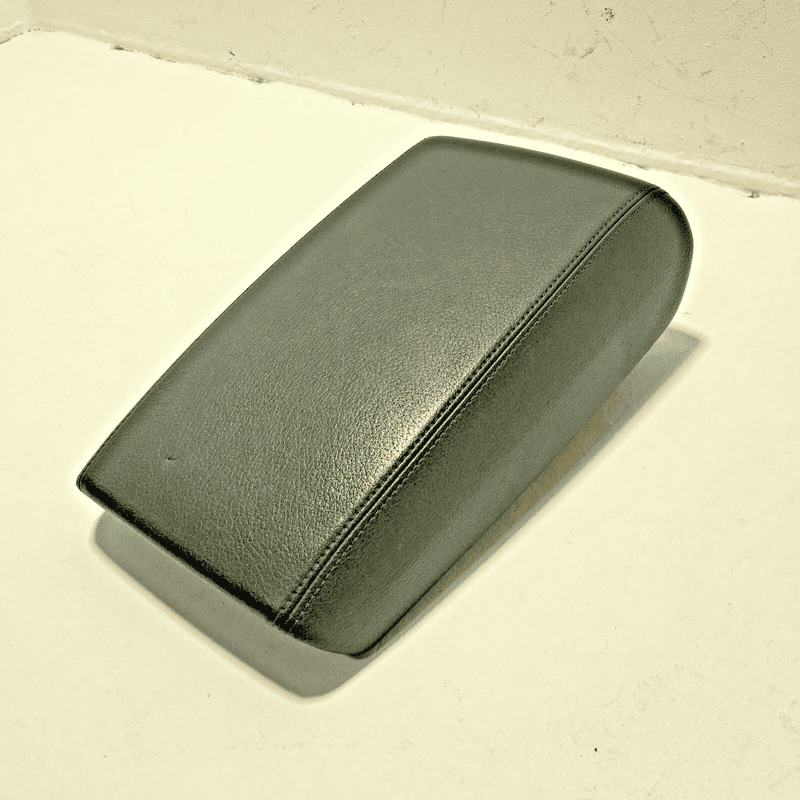 AUDI A6 FRONT CENTER CONSOLE STORAGE LID ARMREST LEATHER BLACK 2016-2018 OEM