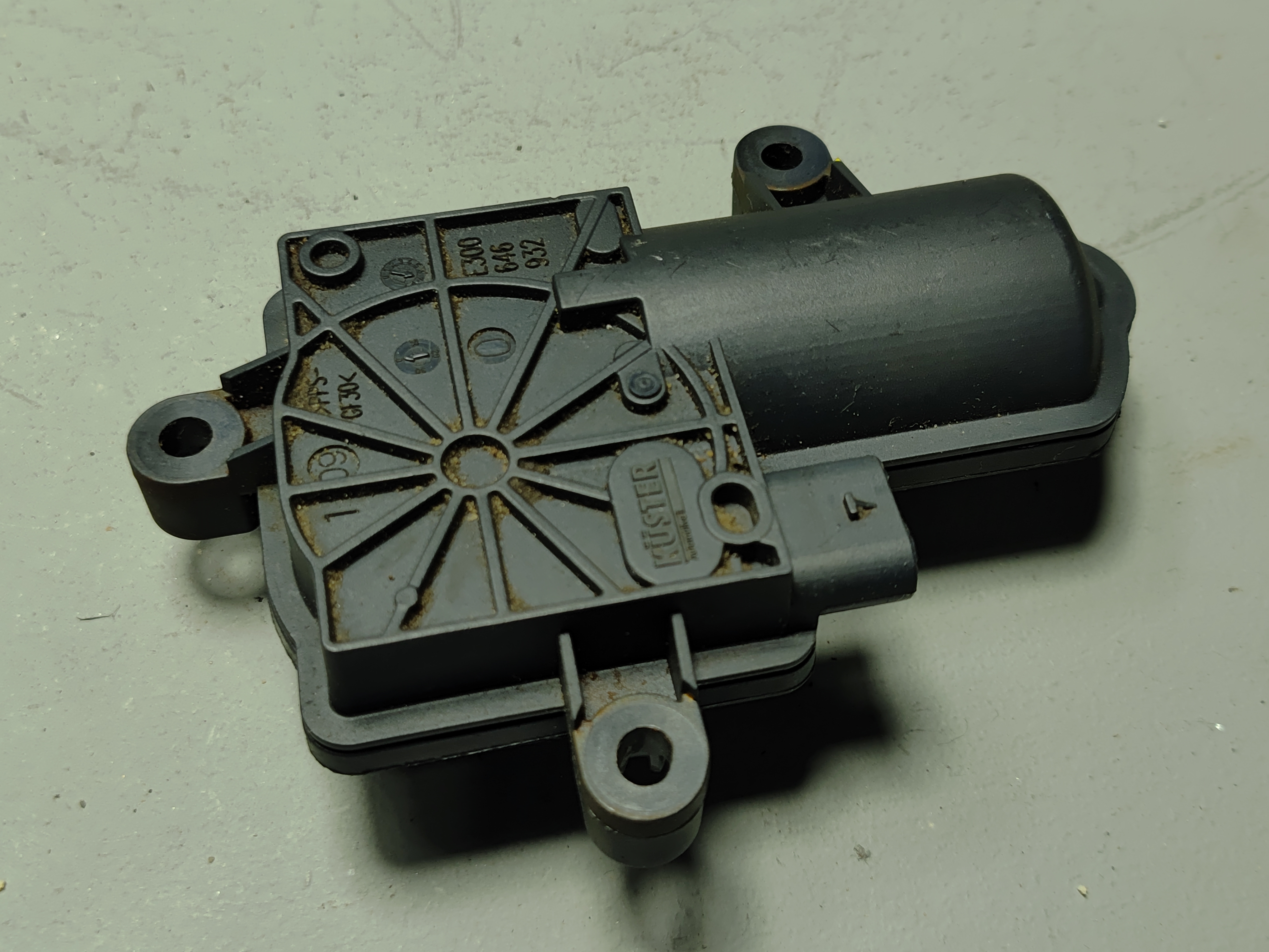 2016-2018 AUDI S6 A6 EXHAUST SYSTEM REAR MUFFLER FLAP ACTUATOR MOTOR OEM