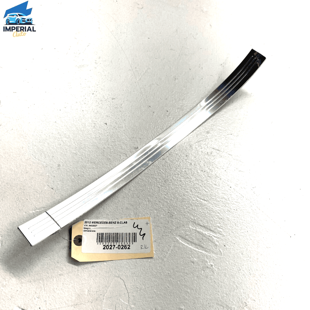 2007-13 Mercedes S550 S600 Rear Left Driver Door Outer Sill Scuff Plate Tri