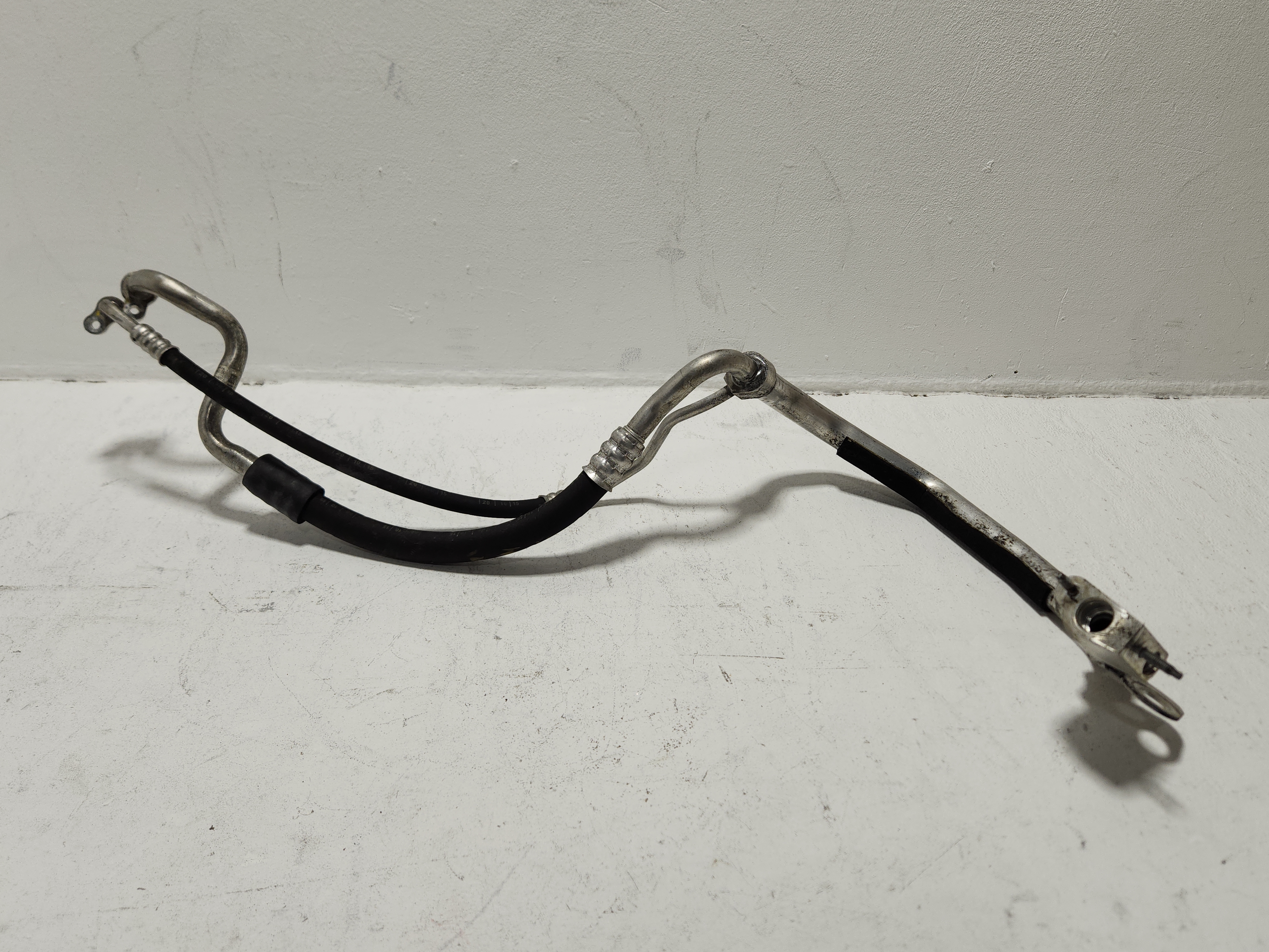 2010-2016 Mercedes W212 E350 AC Air Conditioning Suction Hose Tube Pipe Line OEM
