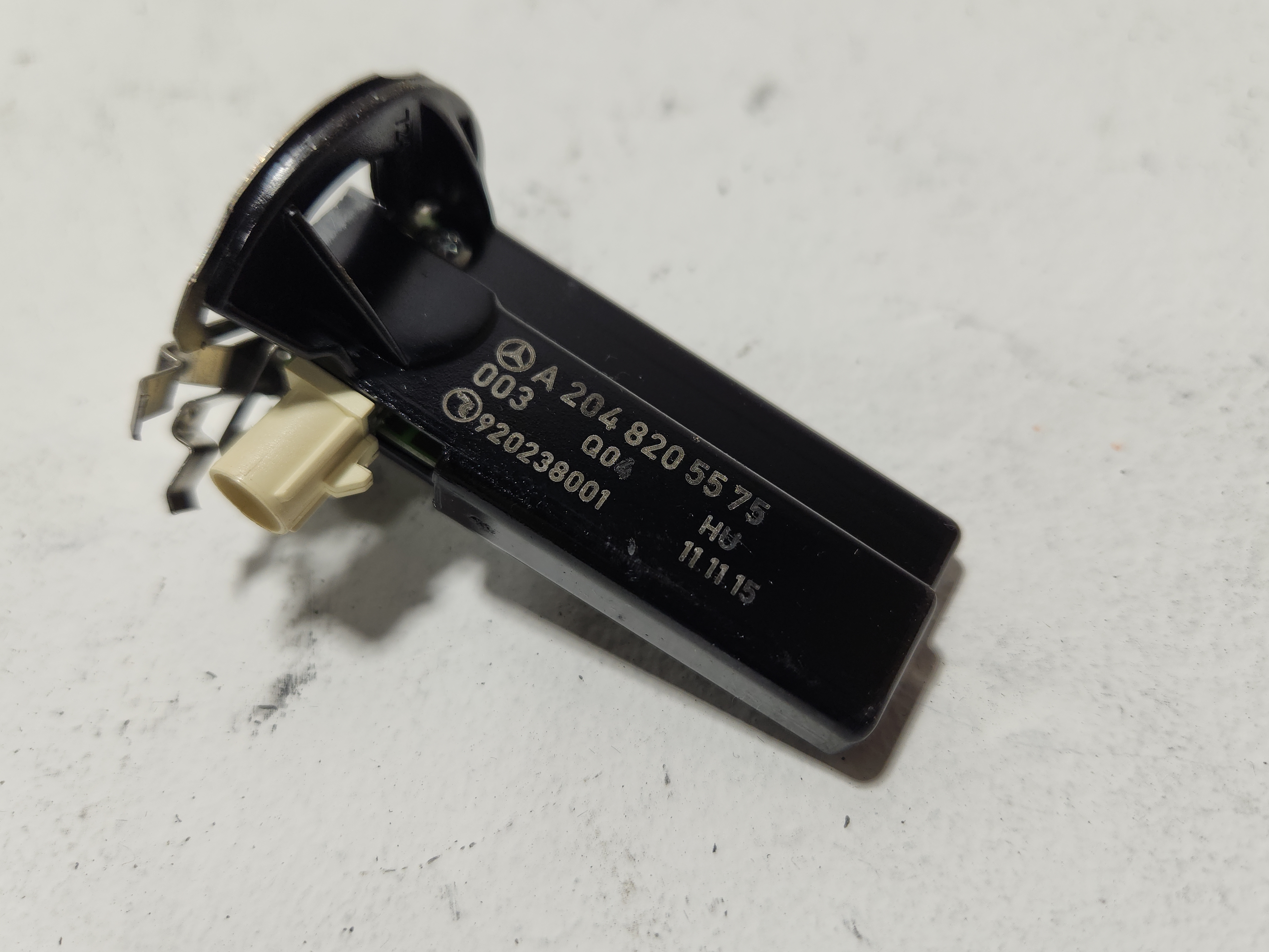 MERCEDES E350 W212 EMERGENCY CALL ANTENNA AMPLIFIER MODULE OEM 2010 - 2016