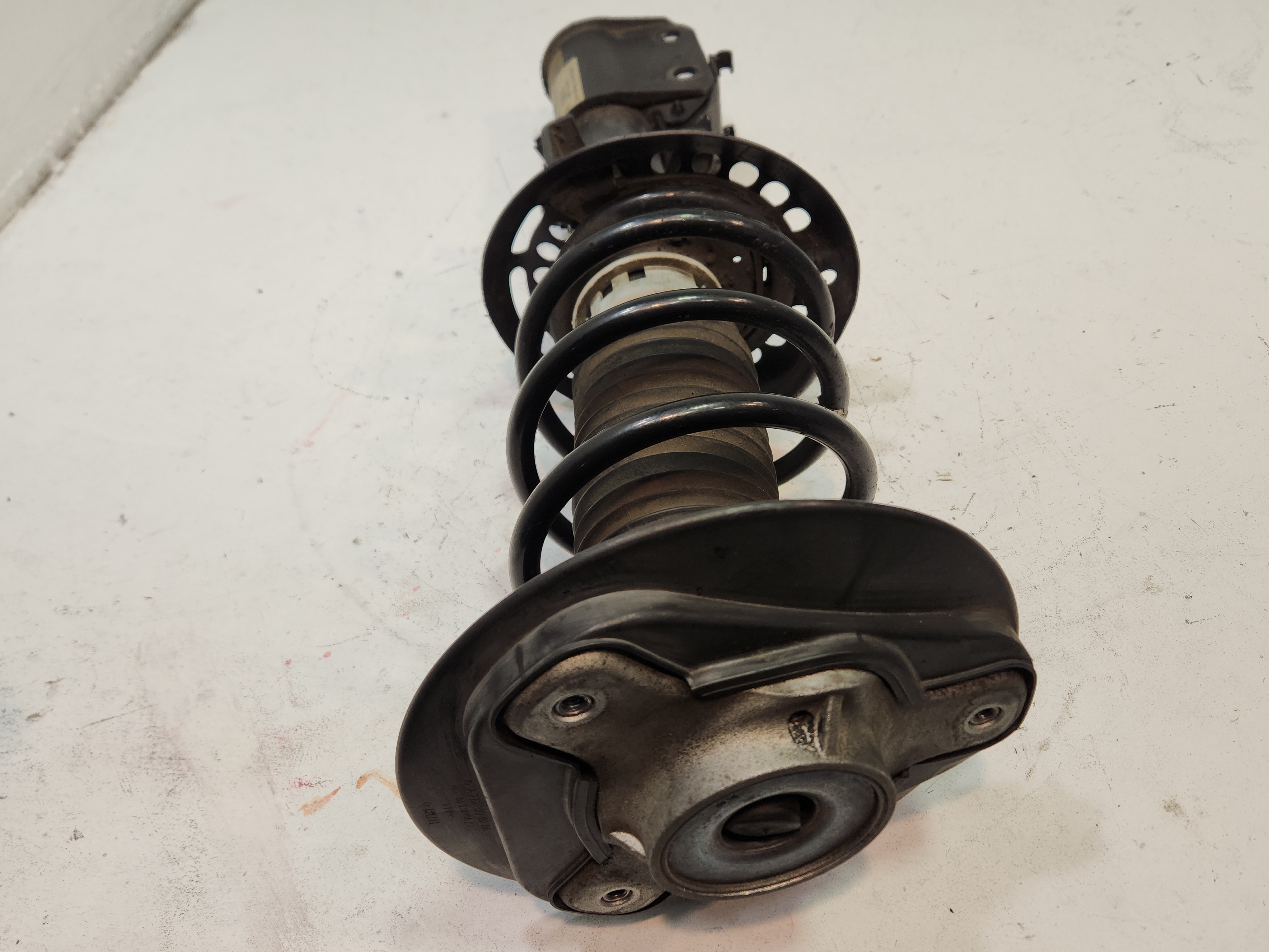 10-16 Mercedes E350 Front Left or Right Shock Absorber Coil Spring Strut 1pcs