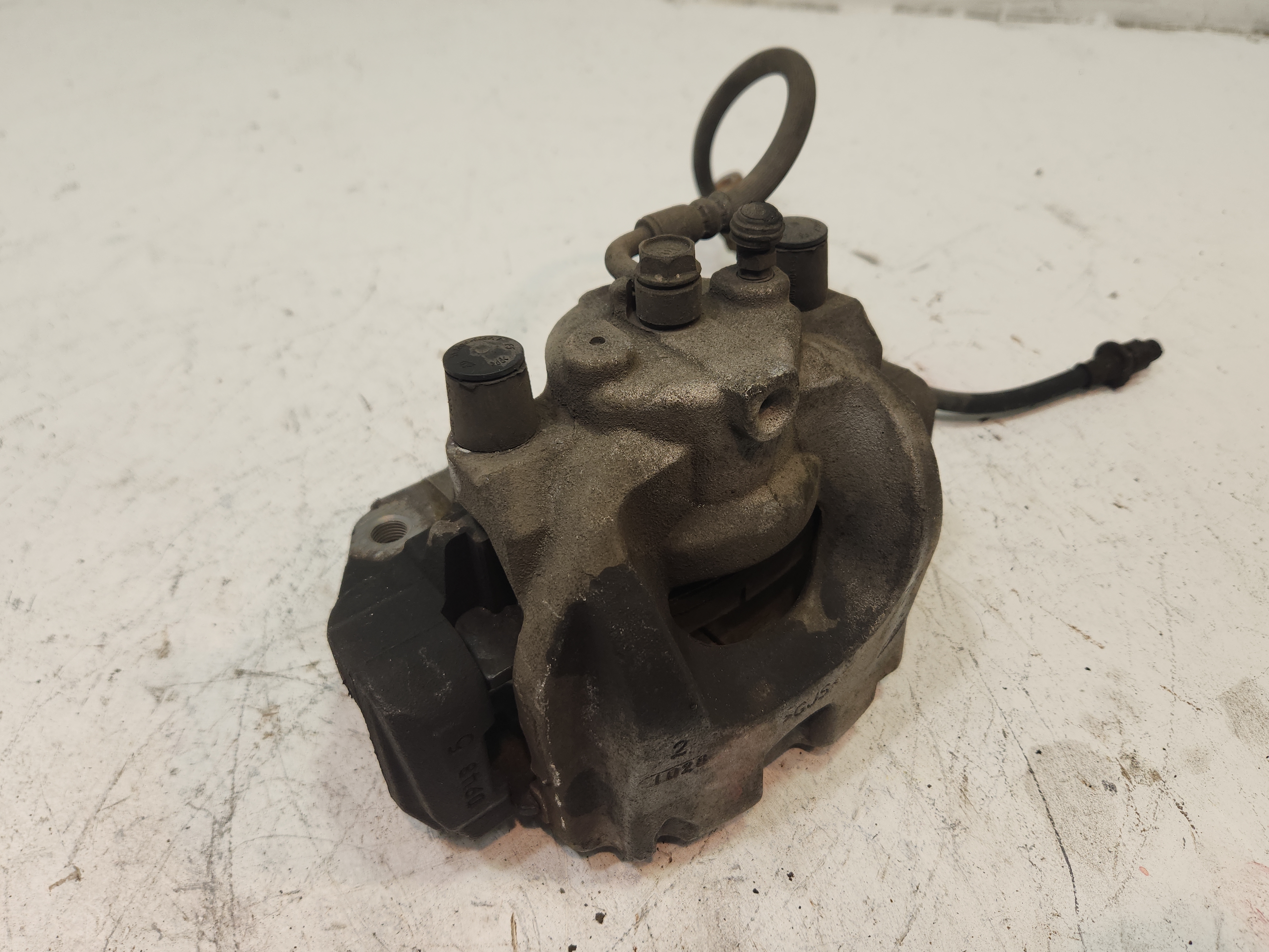 18-22 HONDA ACCORD FRONT LEFT DRIVER SIDE DISC BRAKE CALIPER OEM