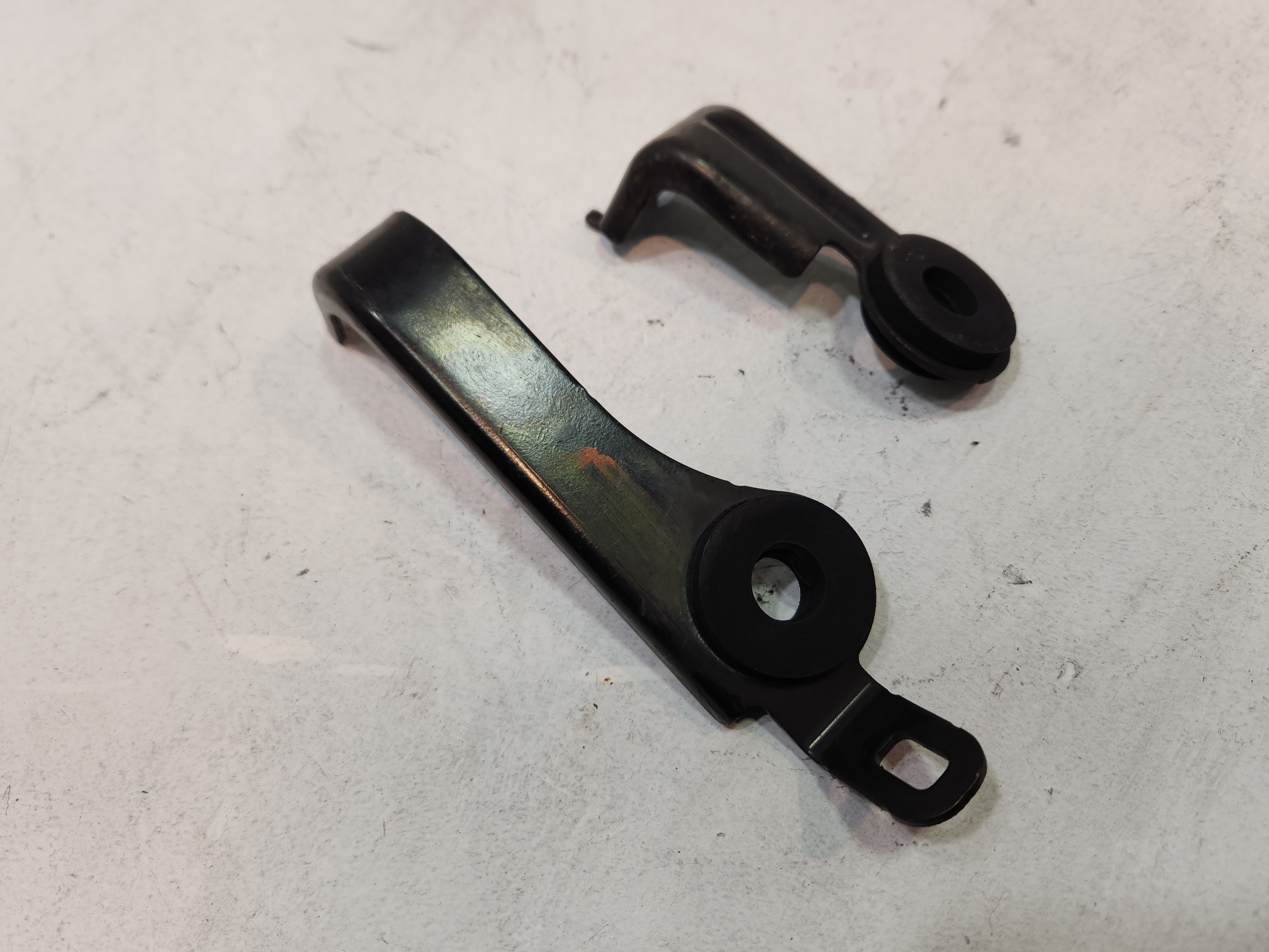 2018- 2022 HONDA ACCORD ENGINE INTERCOOLER UPPER MOUNT BRACKET SET OF 2 OEM