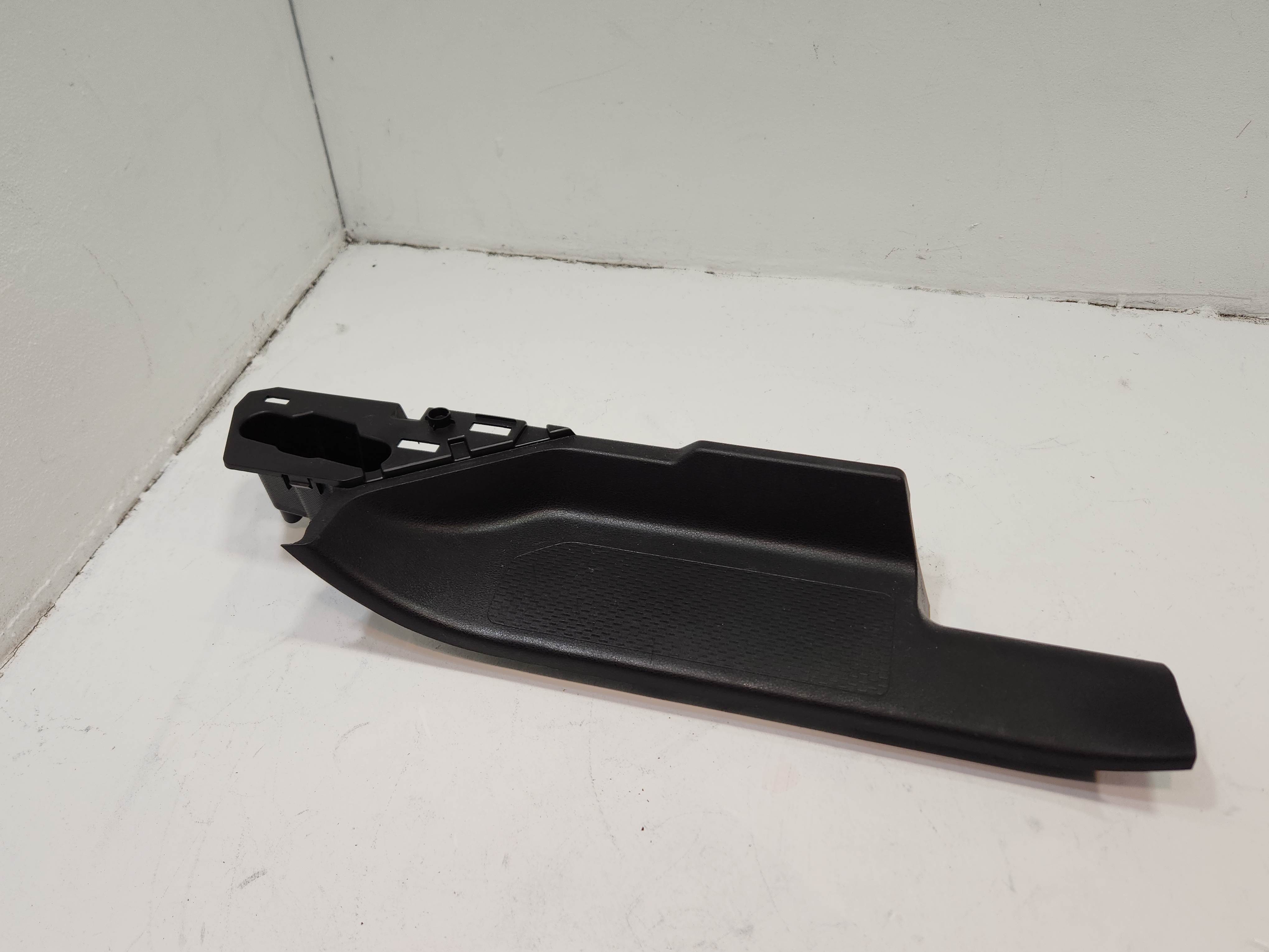 2014-2020 ACURA MDX REAR PASSENGER DOOR SILL SCUFF PLATE TRIM COVER PANEL OEM