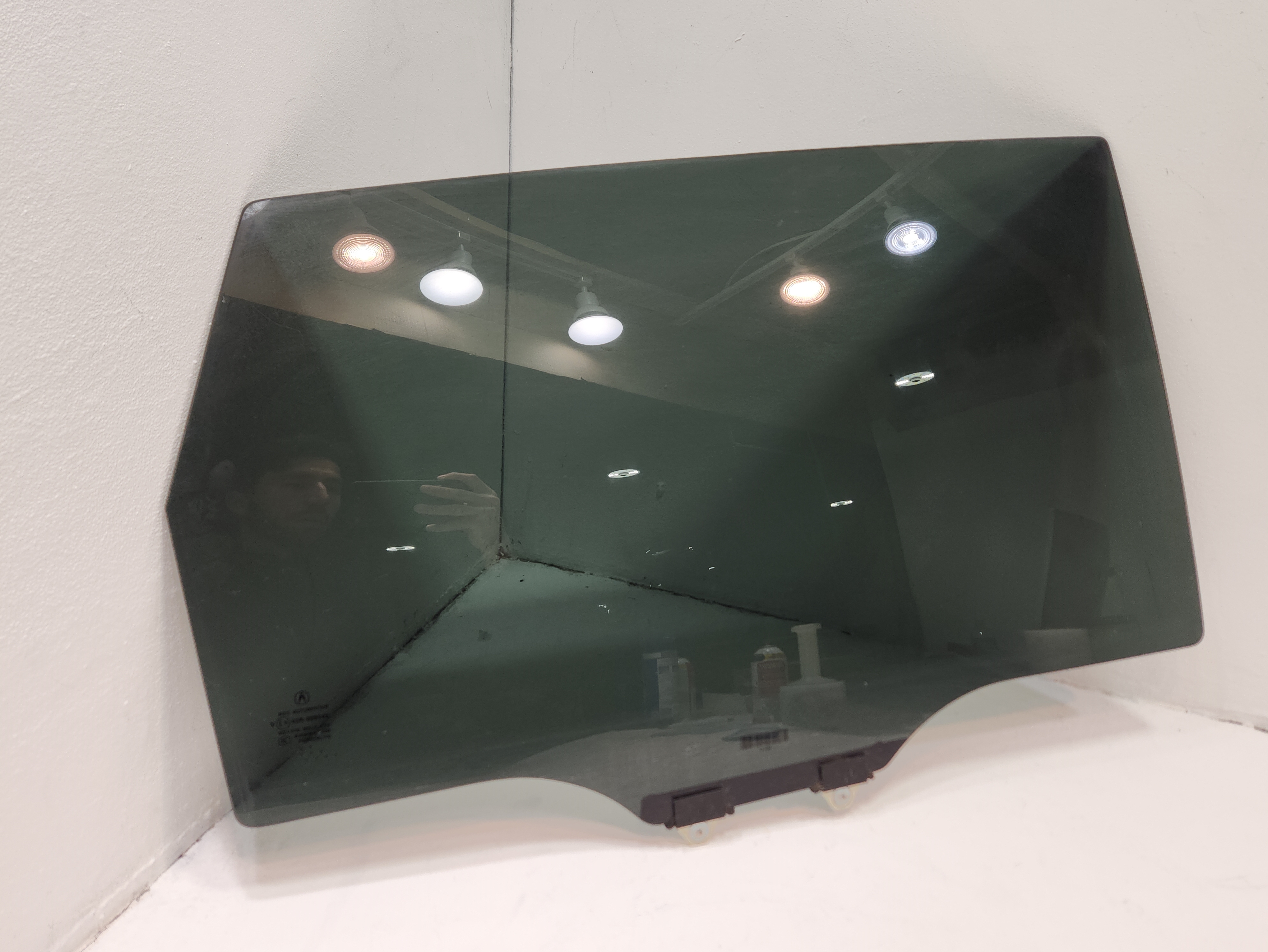 2014-2020 ACURA MDX REAR RIGHT PASSENGER SIDE DOOR WINDOW GLASS OEM