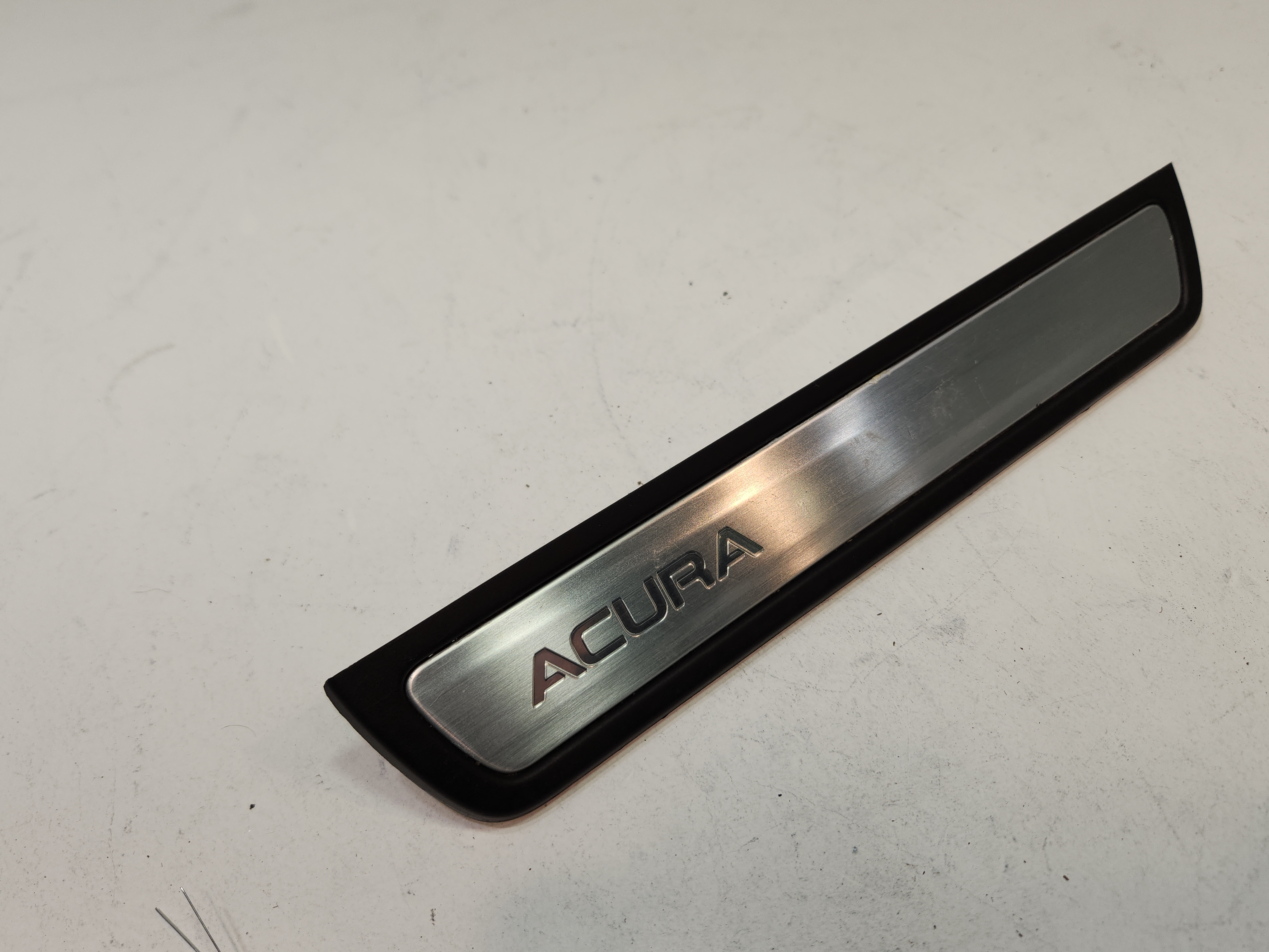 14-2020 ACURA MDX REAR RIGHT PASSENGER SIDE DOOR SILL SCUFF PLATE TRIM PANEL OEM