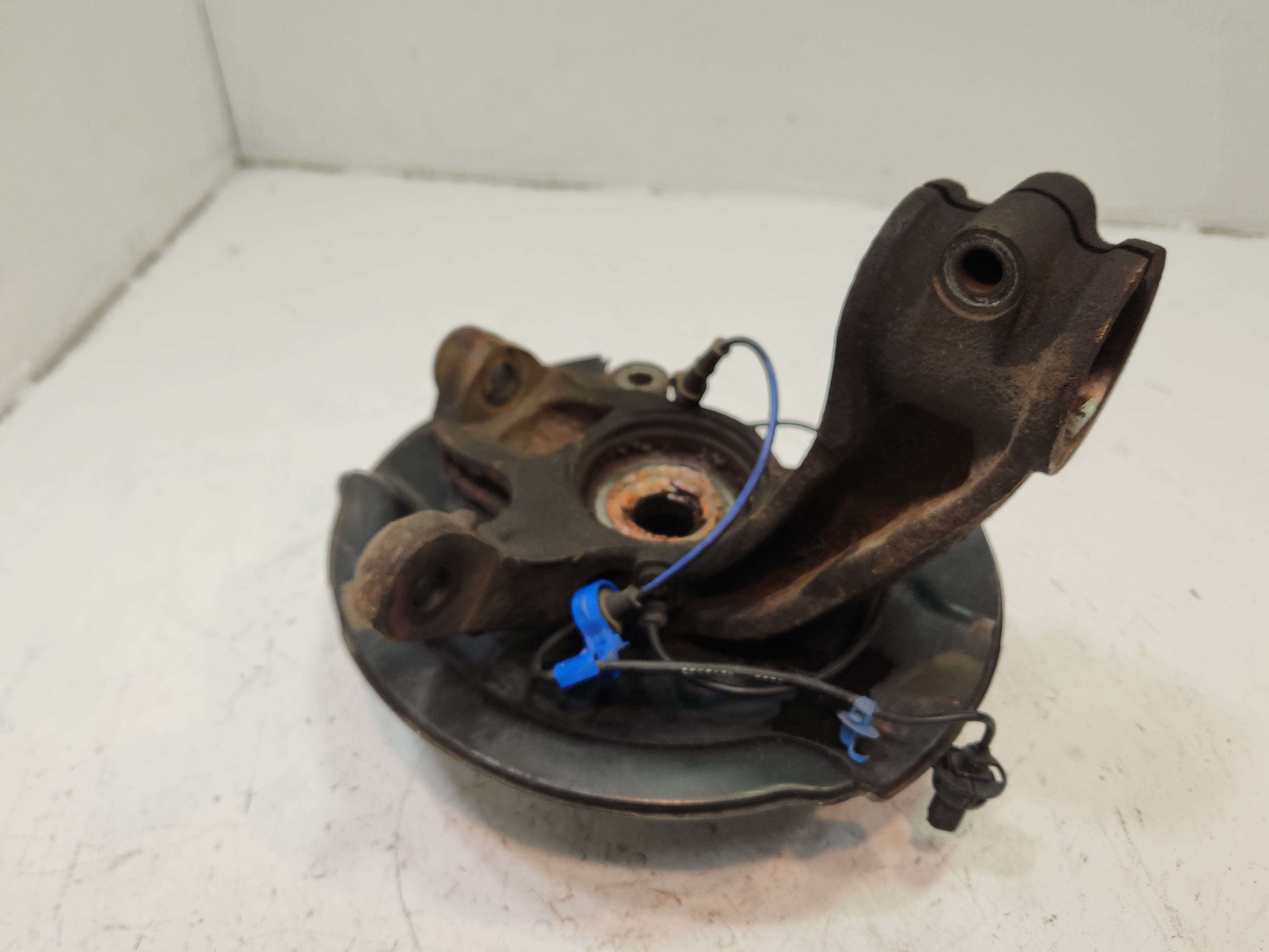 14-16 ACURA MDX AWD FRONT PASSENGER SIDE SPINDLE KNUCKLE WHEEL BEARING HUB OEM