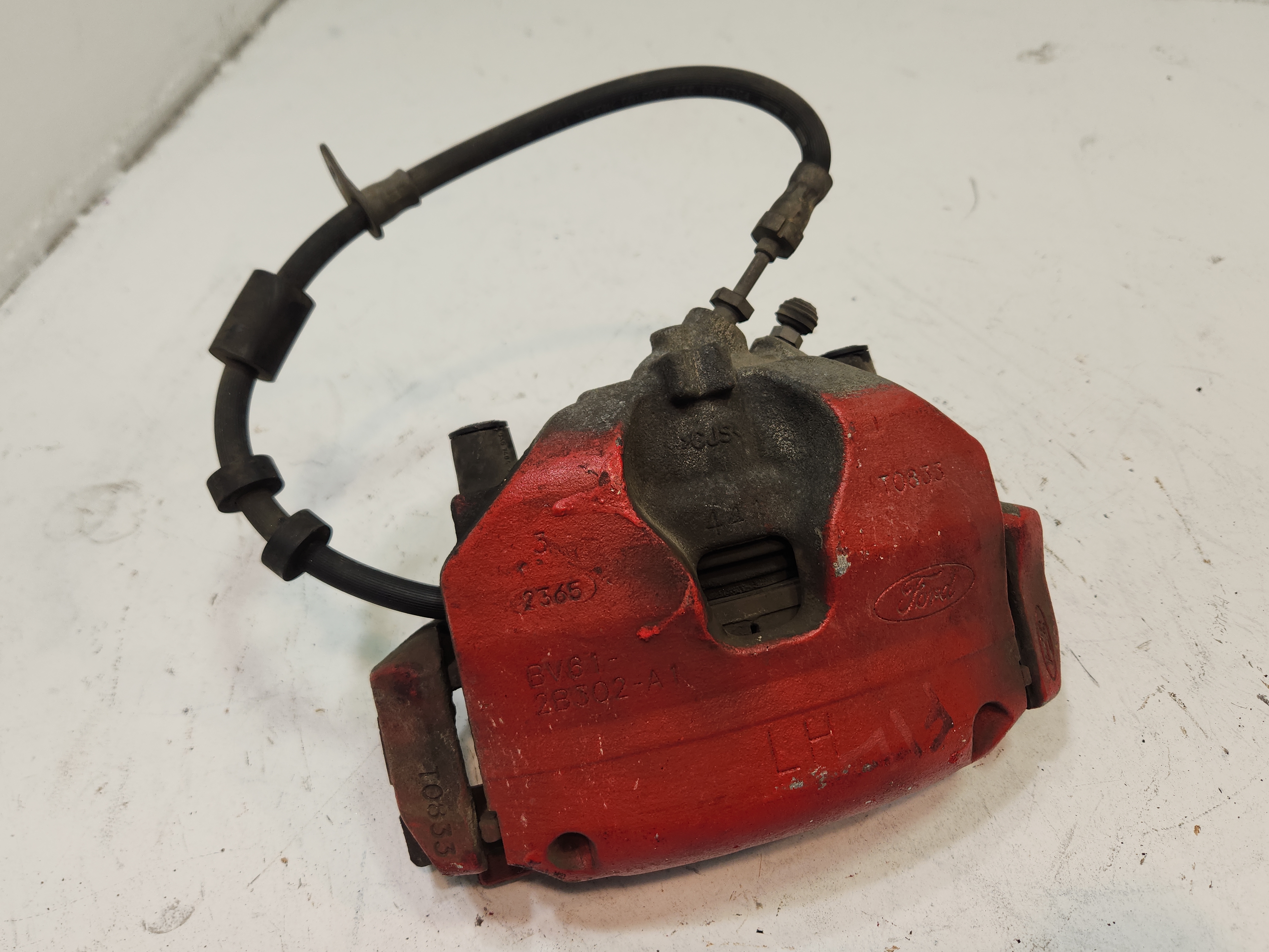 13-18 FORD FOCUS ST 2.0L TURBO FRONT LEFT DRIVER SIDE RED BRAKE CALIPER OEM