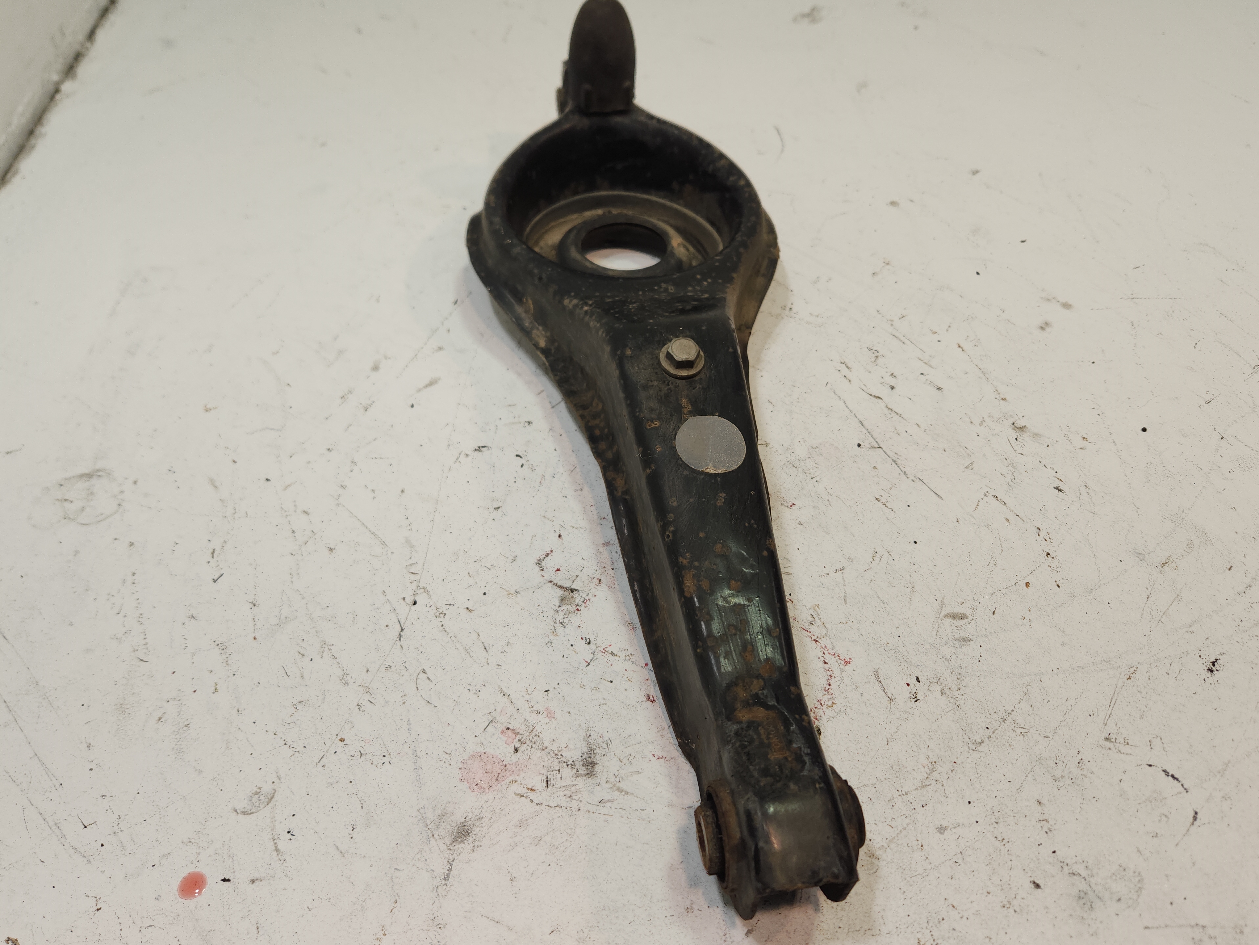 2013-2018 Ford Focus 2.0 TURBO Rear Left or Right Spring Mount Control Arm OEM