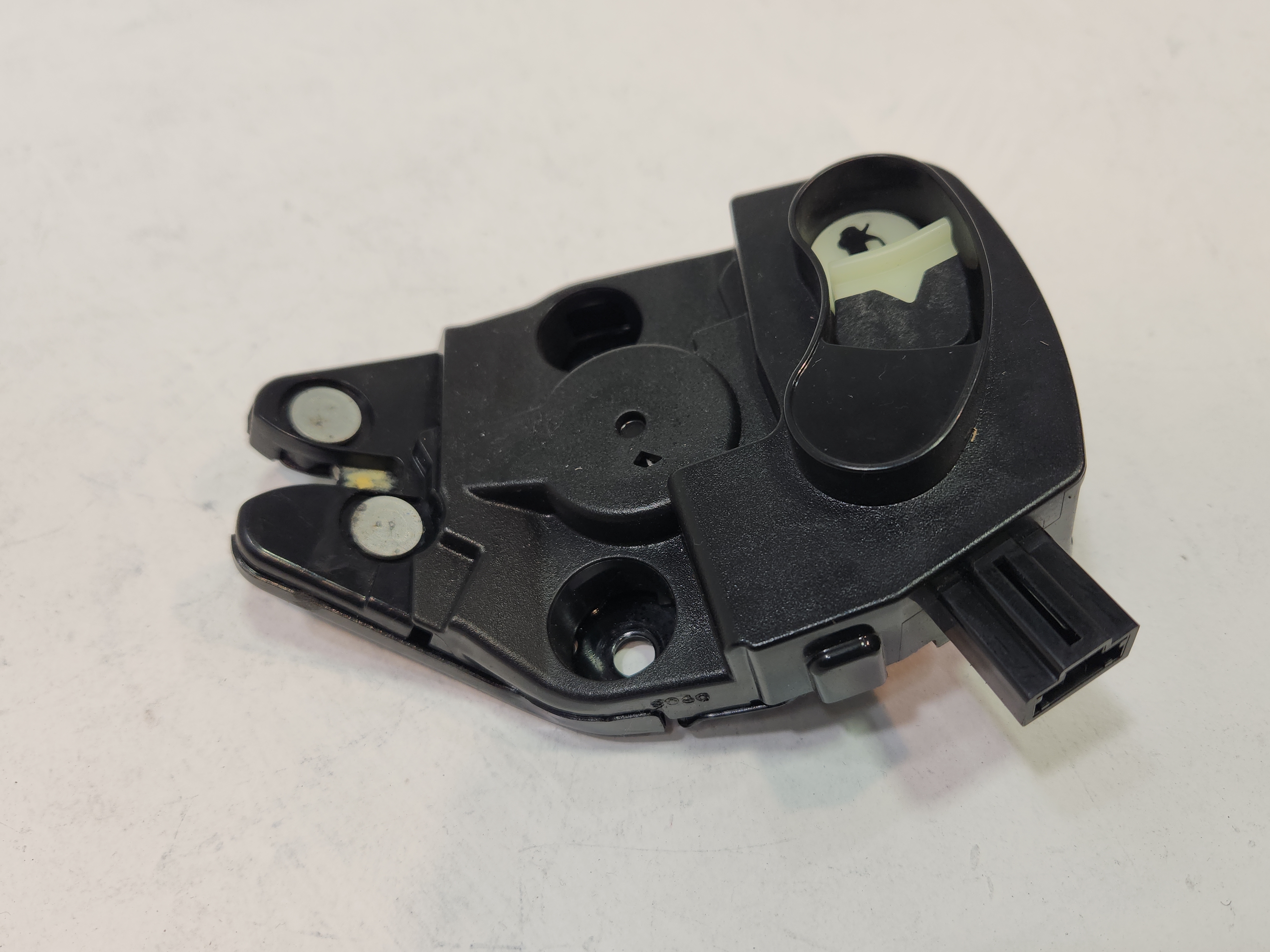2016-2021 HONDA CIVIC TRUNK DECK LID LATCH LOCK ACTUATOR OEM