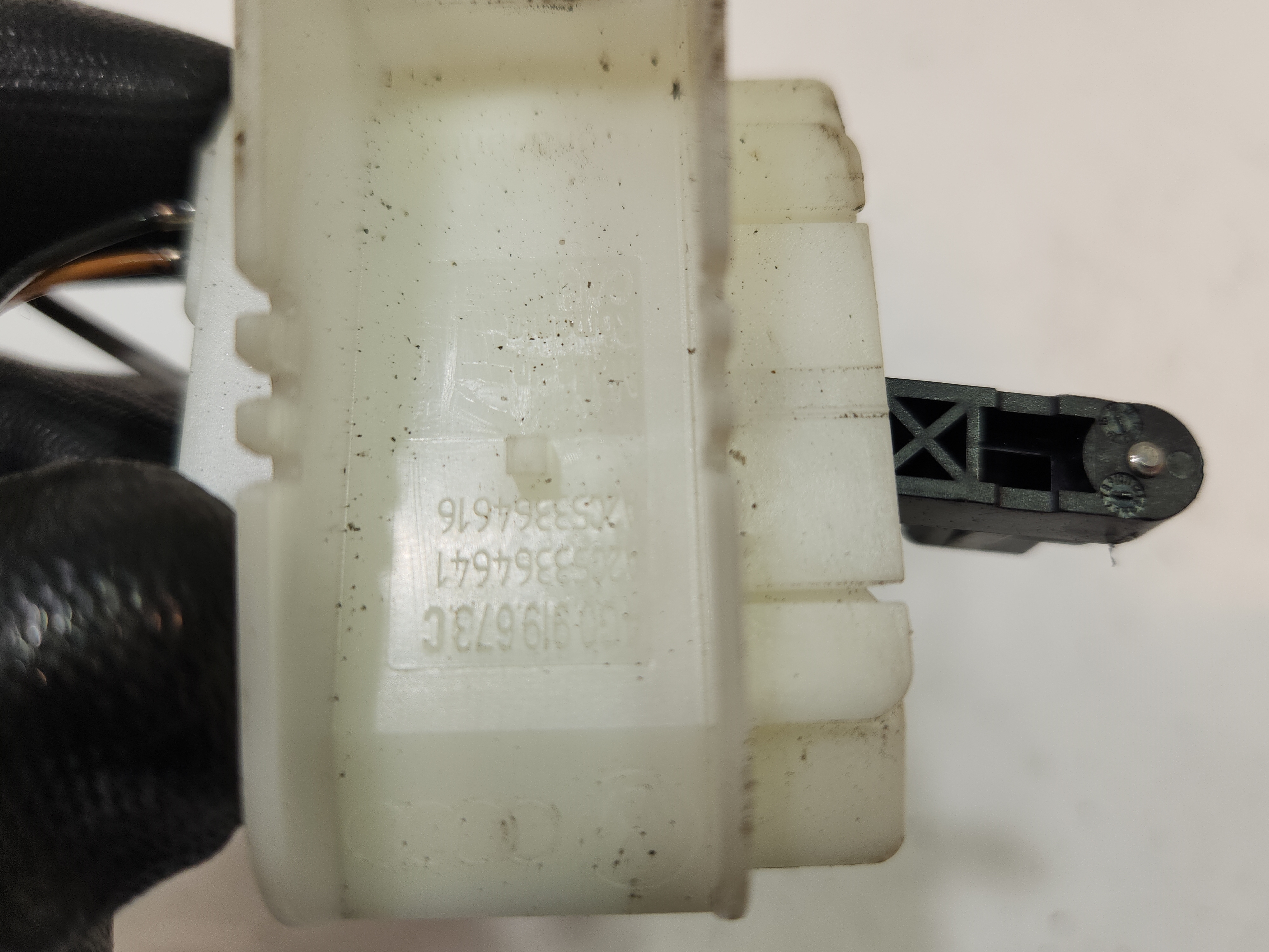 2013-2018 AUDI S6 ELECTRIC GAS FUEL PUMP SENDING UNIT ASSEMBLY OEM