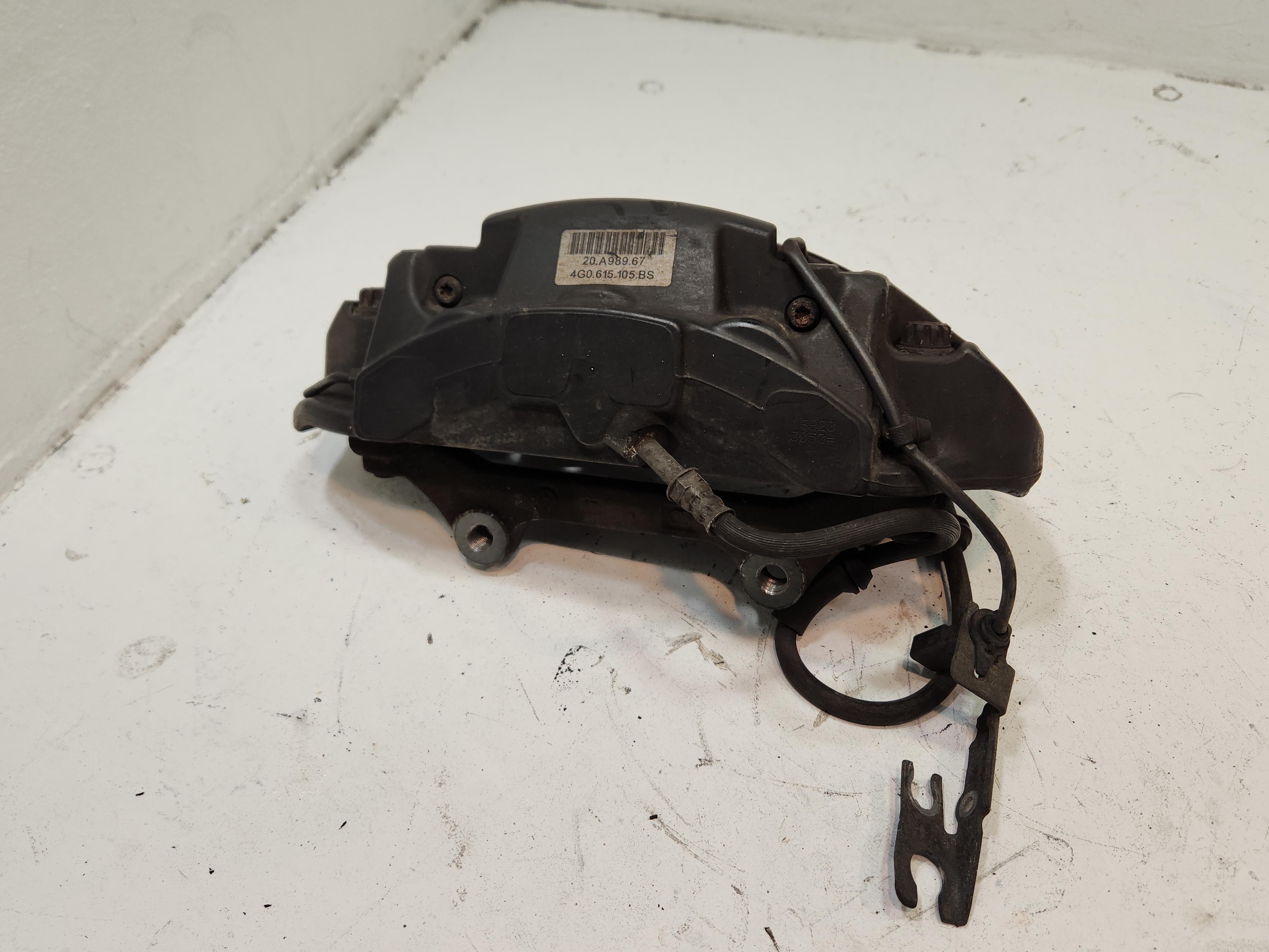 2013-2018 AUDI S6 BREMBO FRONT LEFT DRIVER SIDE BRAKE CALIPER ASSEMBLY OEM