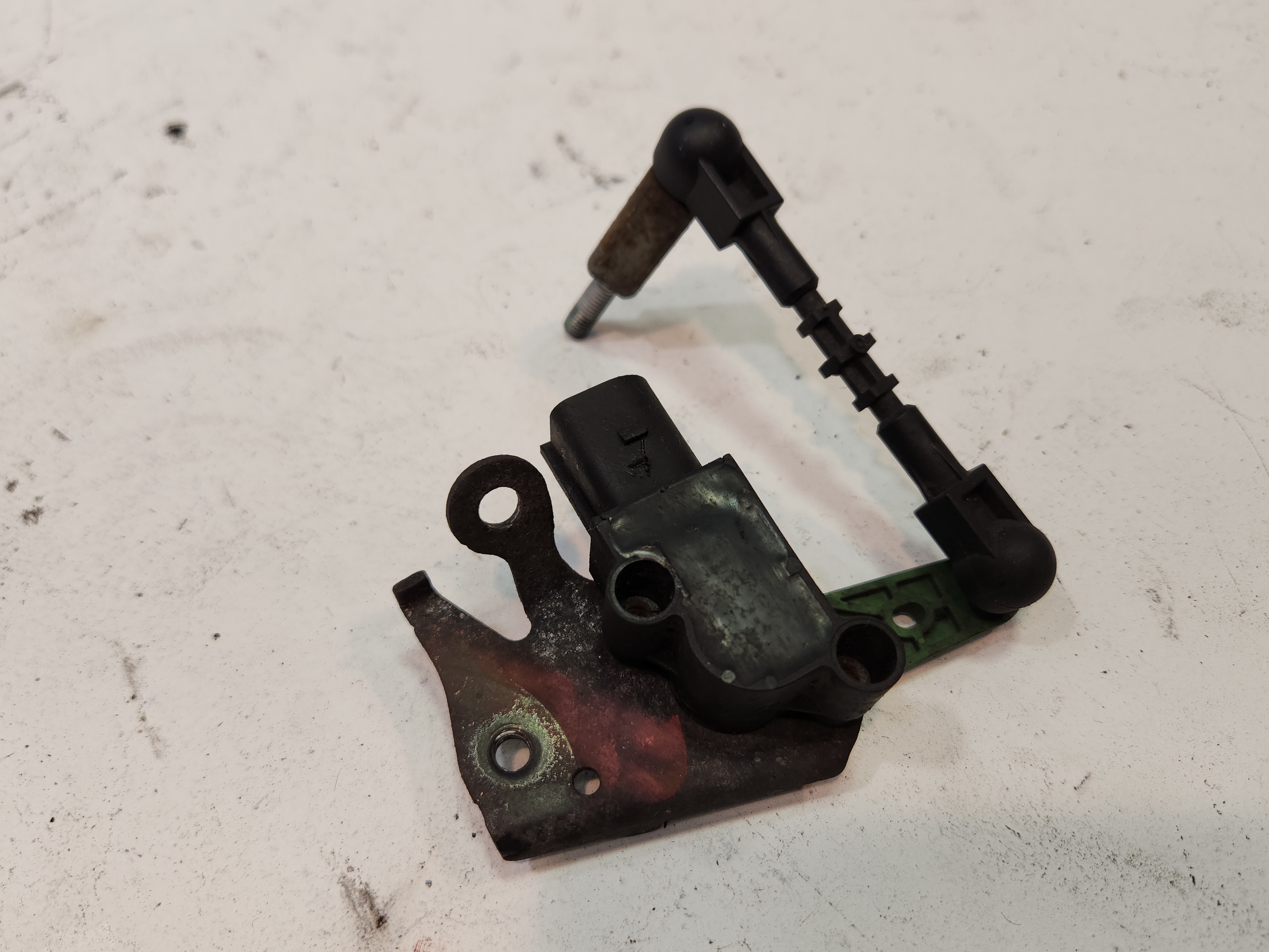 2013-2018 Audi S6 Front Left Driver Side Headlight Level Sensor OEM