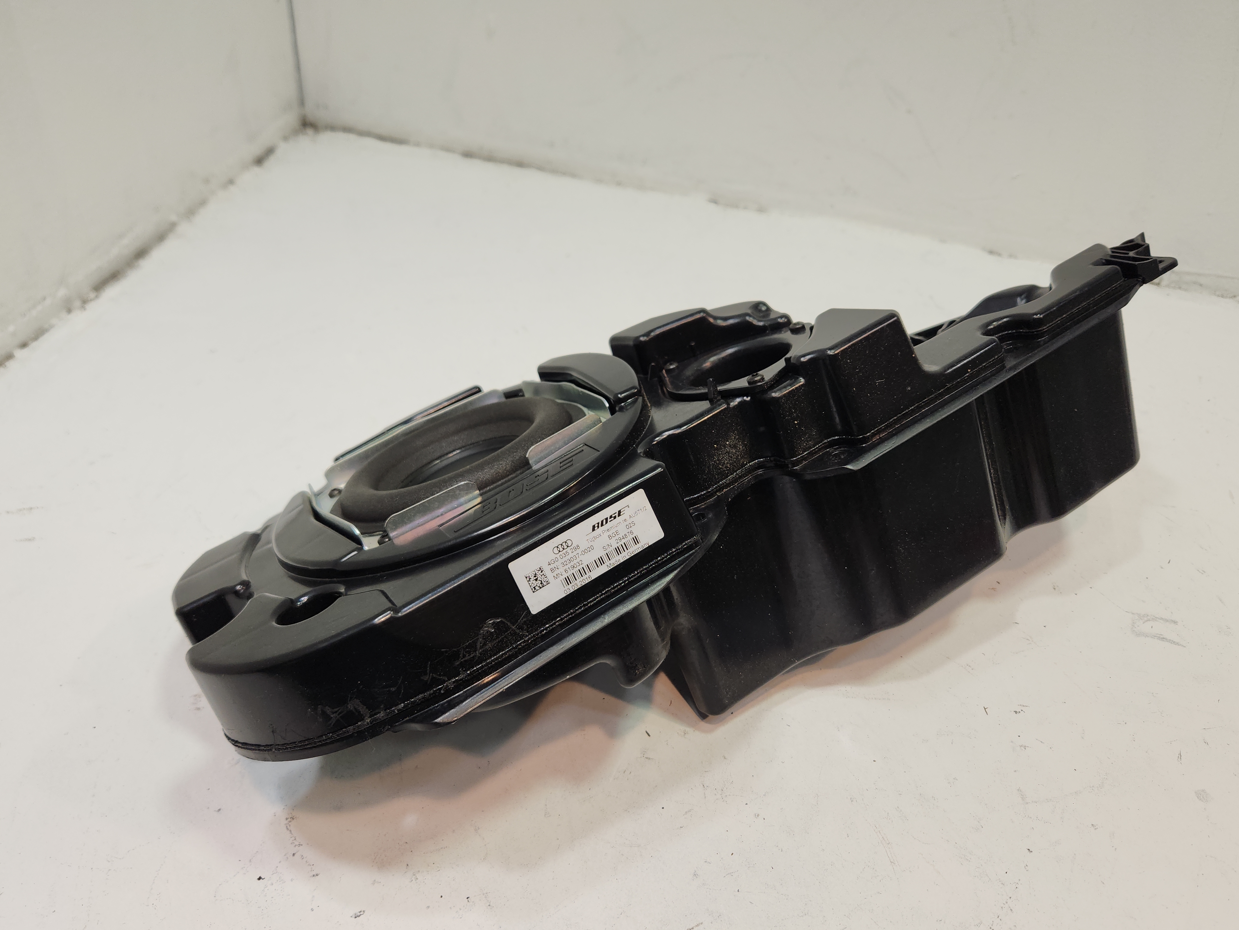 2013-2018 Audi S6 Front Right Passenger Door BOSE Subwoofer Audio Speaker OEM