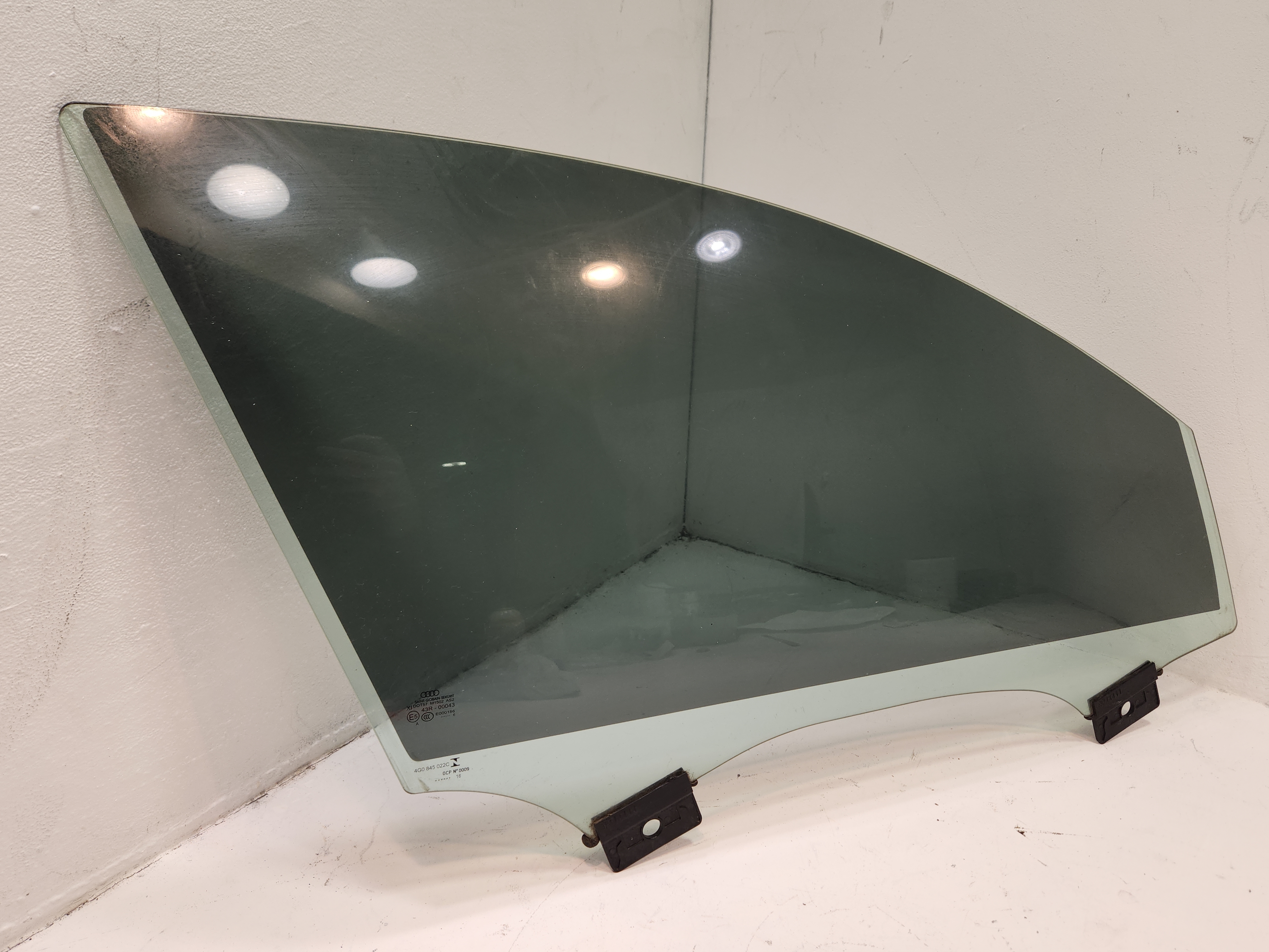 2016-2018 AUDI S6 FRONT RIGHT PASSENGER SIDE DOOR WINDOW GLASS OEM