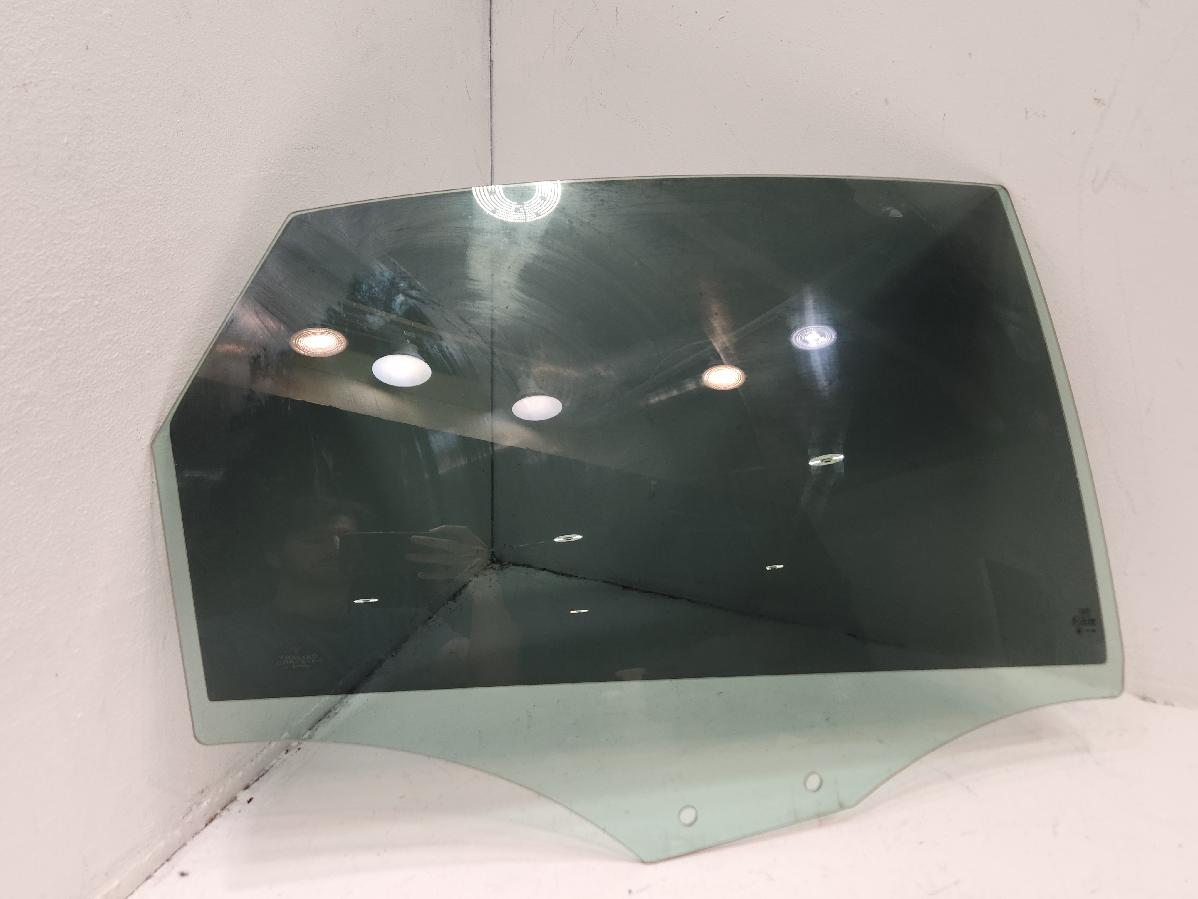 2013 - 2018 AUDI S6 REAR RIGHT PASSENGER SIDE DOOR WINDOW GLASS OEM